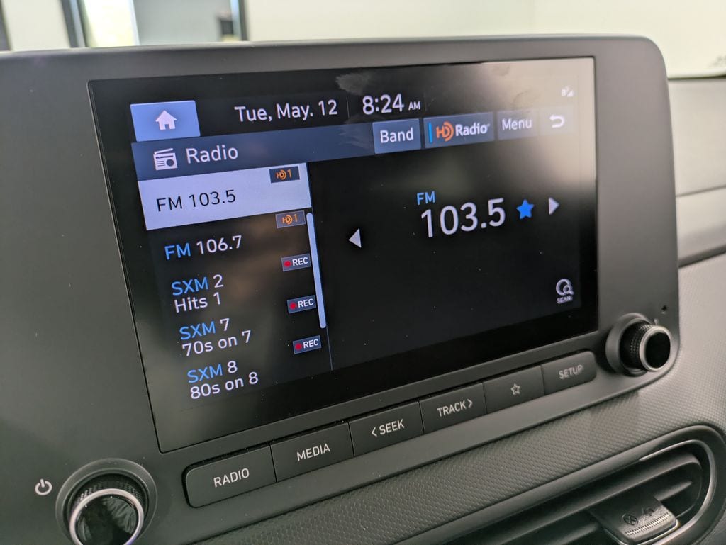 2023 Hyundai Kona SEL - Photo 11