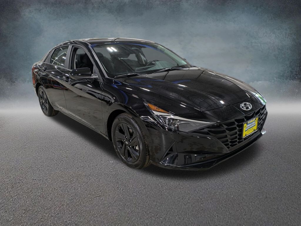 Certified 2022 Hyundai Elantra SEL Sedan