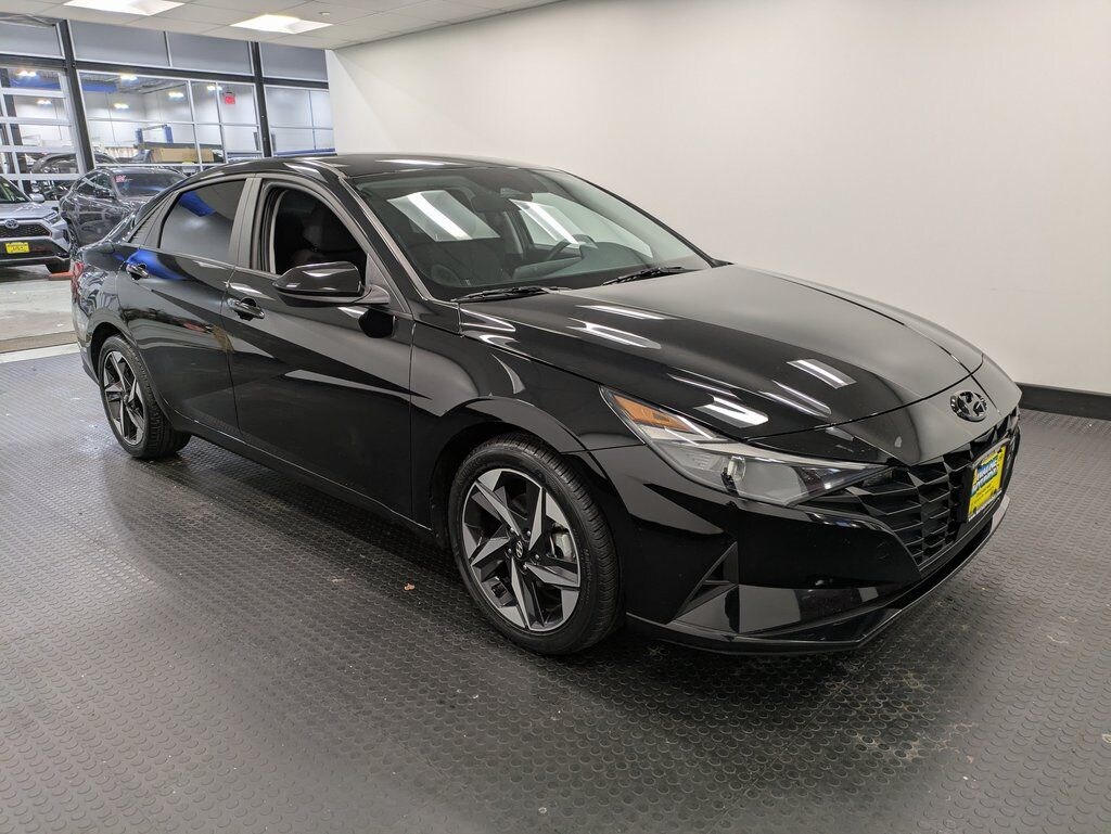 Certified 2023 Hyundai Elantra SEL Sedan