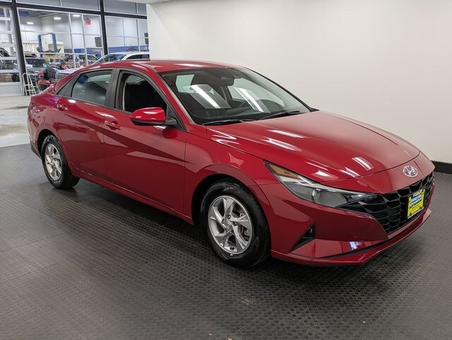 2021 Hyundai Elantra SE photo 3