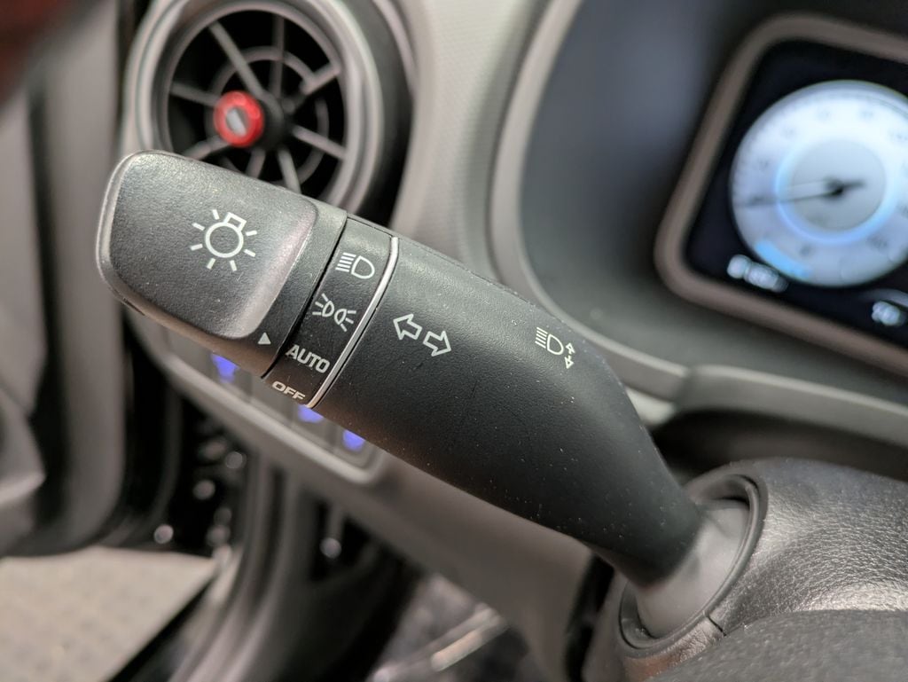 2023 Hyundai Kona N Line - Photo 17