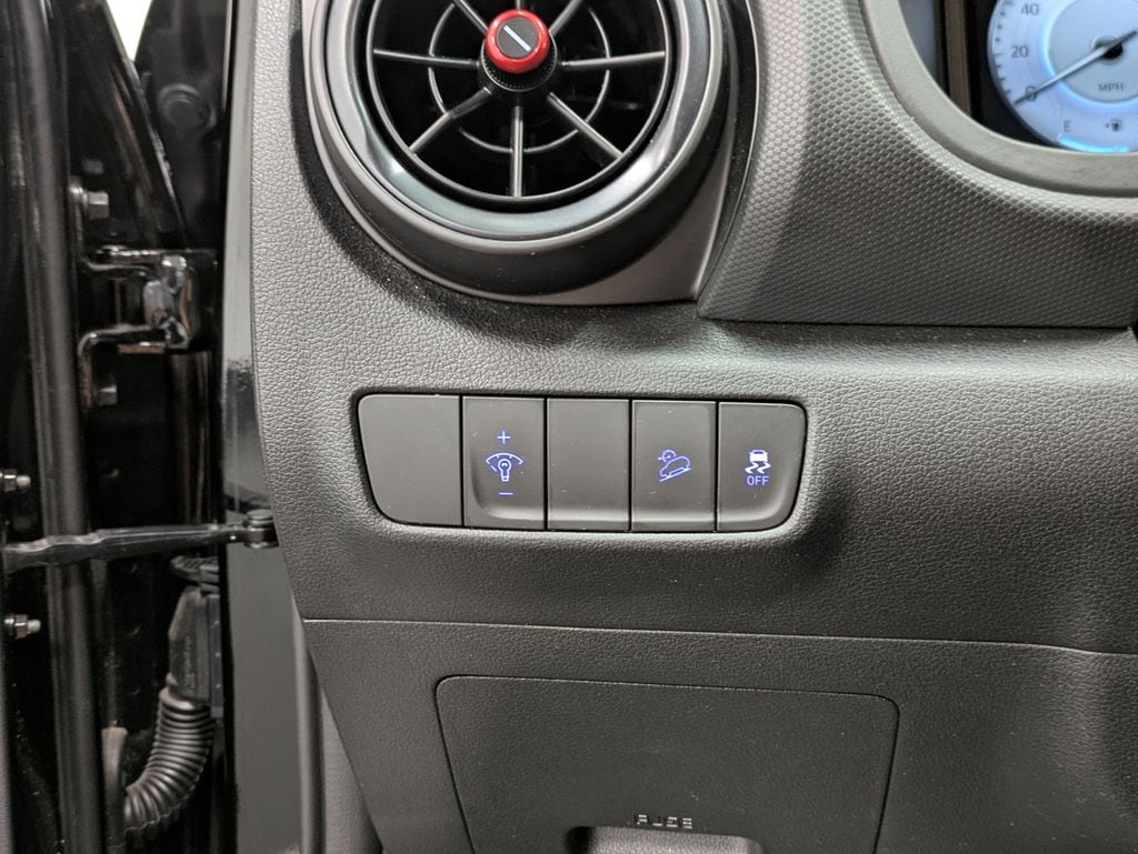 2023 Hyundai Kona N Line - Photo 20