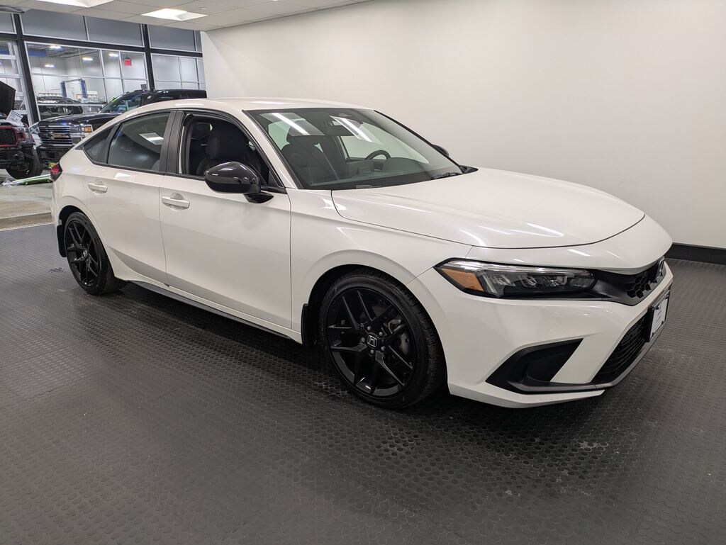 Used 2024 Honda Civic Sport Hatchback