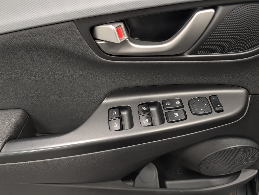 2020 Hyundai Kona Limited - Photo 9