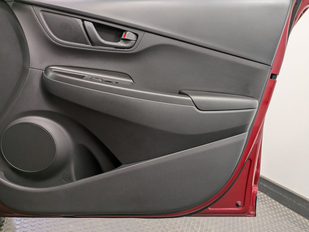 2023 Hyundai Kona SEL - Photo 27