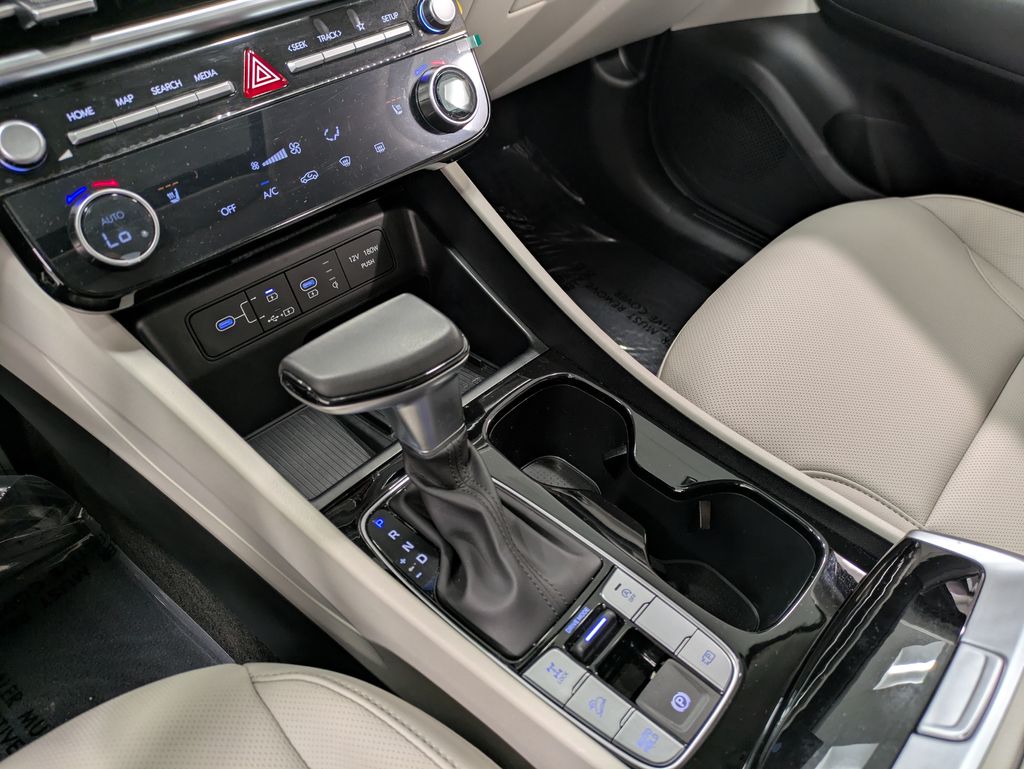 2025 Hyundai Tucson SEL Convenience - Photo 14