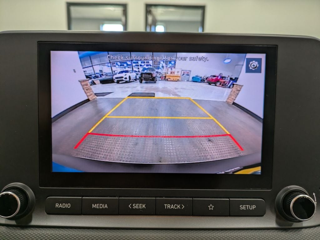 2023 Hyundai Kona SEL - Photo 12