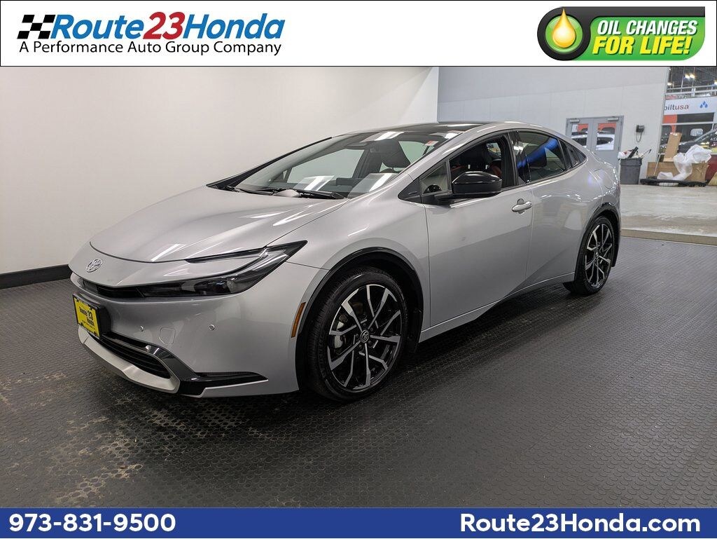 Used 2024 Toyota Prius Prime XSE Premium Hatchback