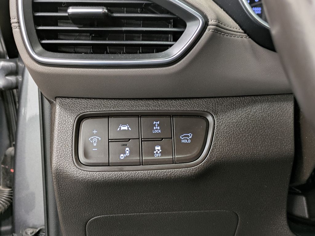 2020 Hyundai Santa Fe SEL - Photo 21