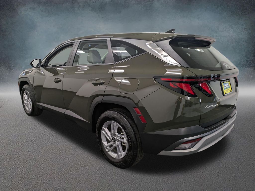 2025 Hyundai Tucson SE - Photo 6