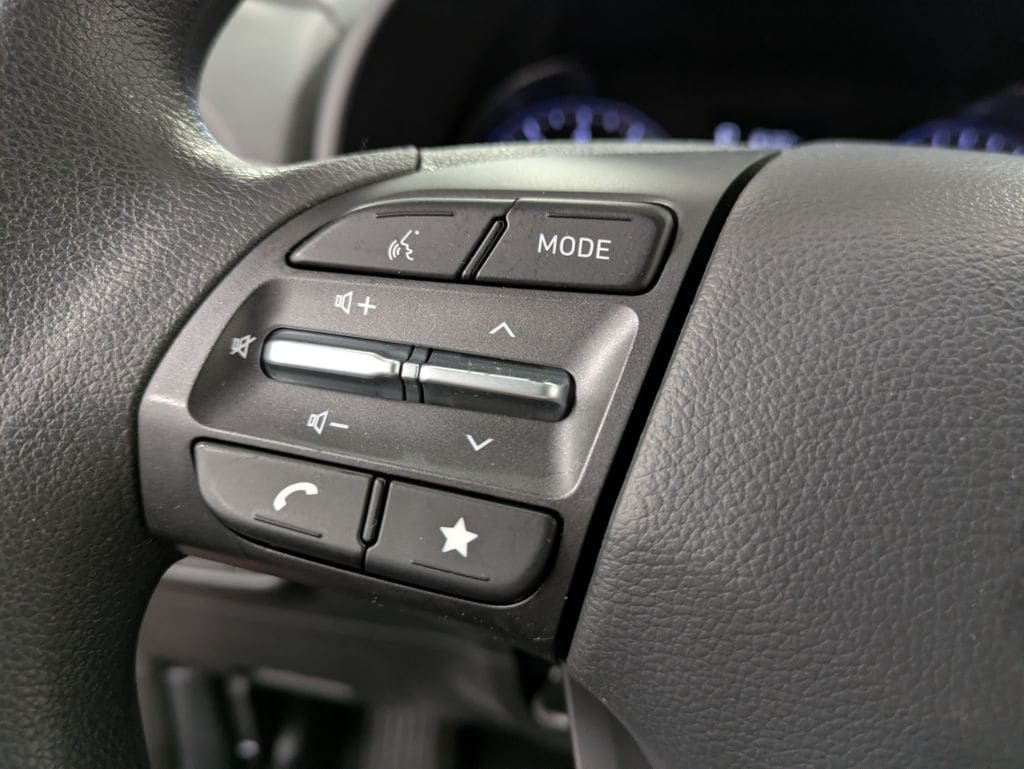 2023 Hyundai Kona SEL - Photo 16