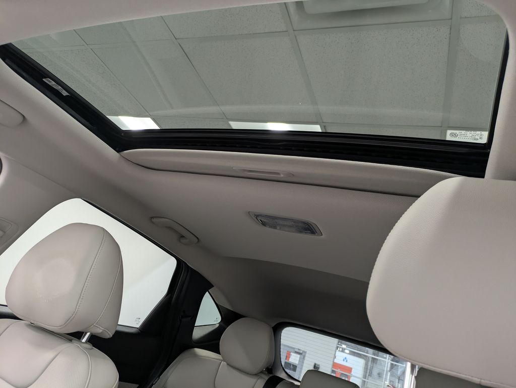 2025 Hyundai Tucson SEL Convenience - Photo 21