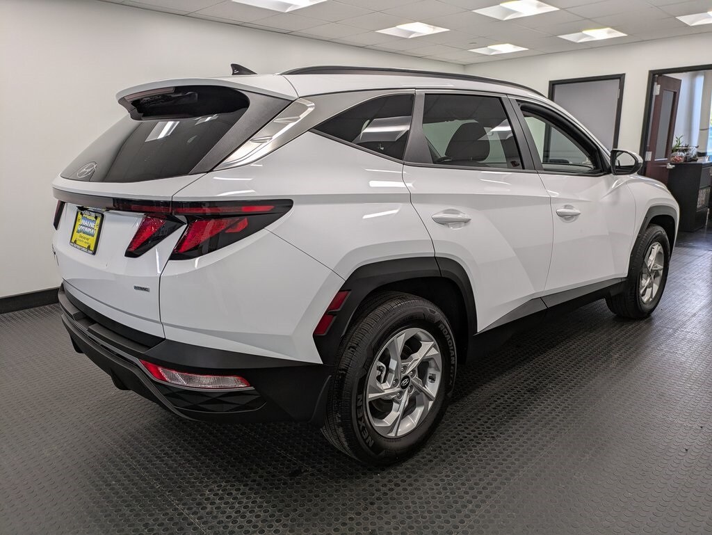 2024 Hyundai Tucson SEL photo 2