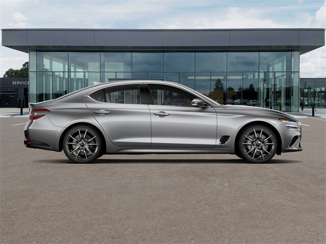 2026 Genesis G70 2.5T AWD photo 4