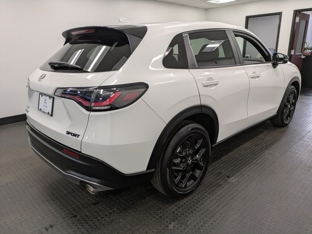 2023 Honda HR-V Sport photo 2