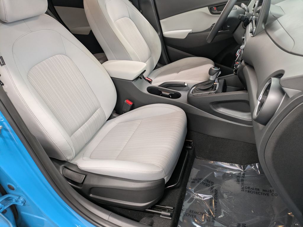 2023 Hyundai Kona SEL - Photo 28