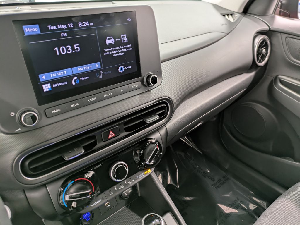 2023 Hyundai Kona SEL - Photo 10