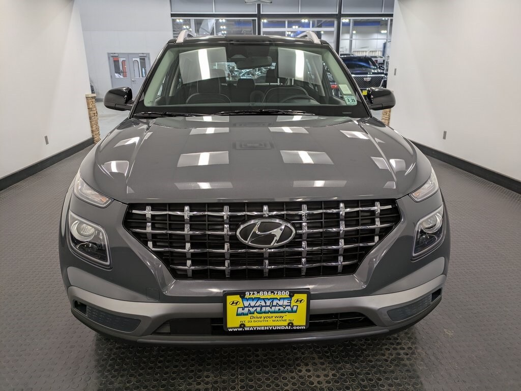 Used 2024 Hyundai Venue Limited SUV