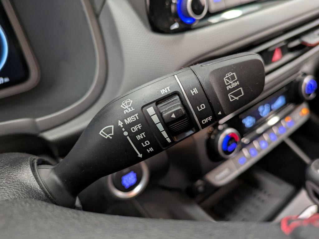 2023 Hyundai Kona N Line - Photo 18