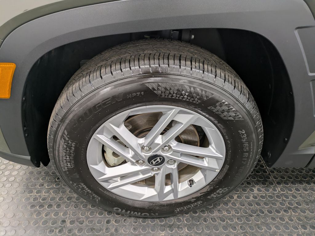 2025 Hyundai Tucson SE - Photo 7