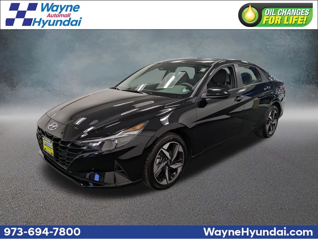 Used 2023 Hyundai Elantra SEL Sedan
