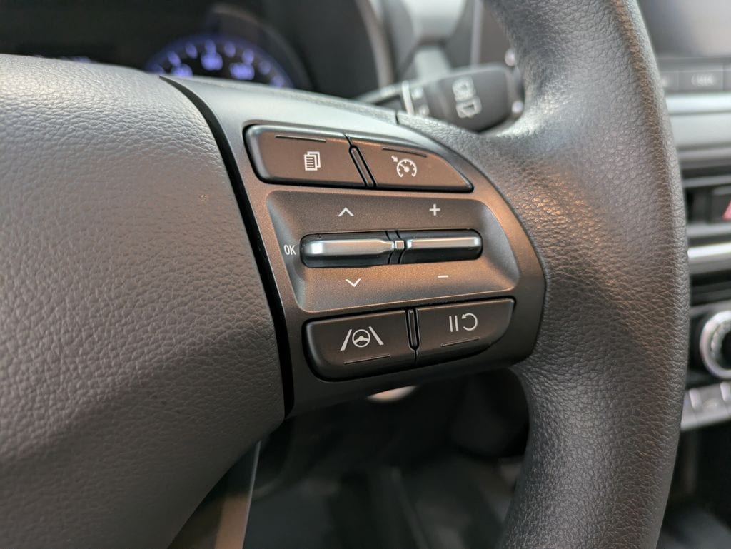 2023 Hyundai Kona SEL - Photo 17