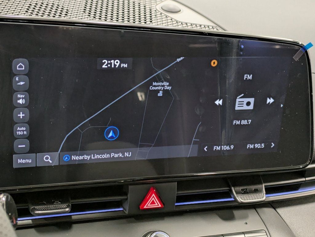 2025 Hyundai Elantra N - Photo 11