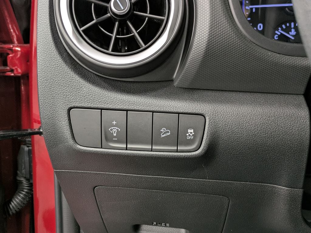 2023 Hyundai Kona SEL - Photo 21
