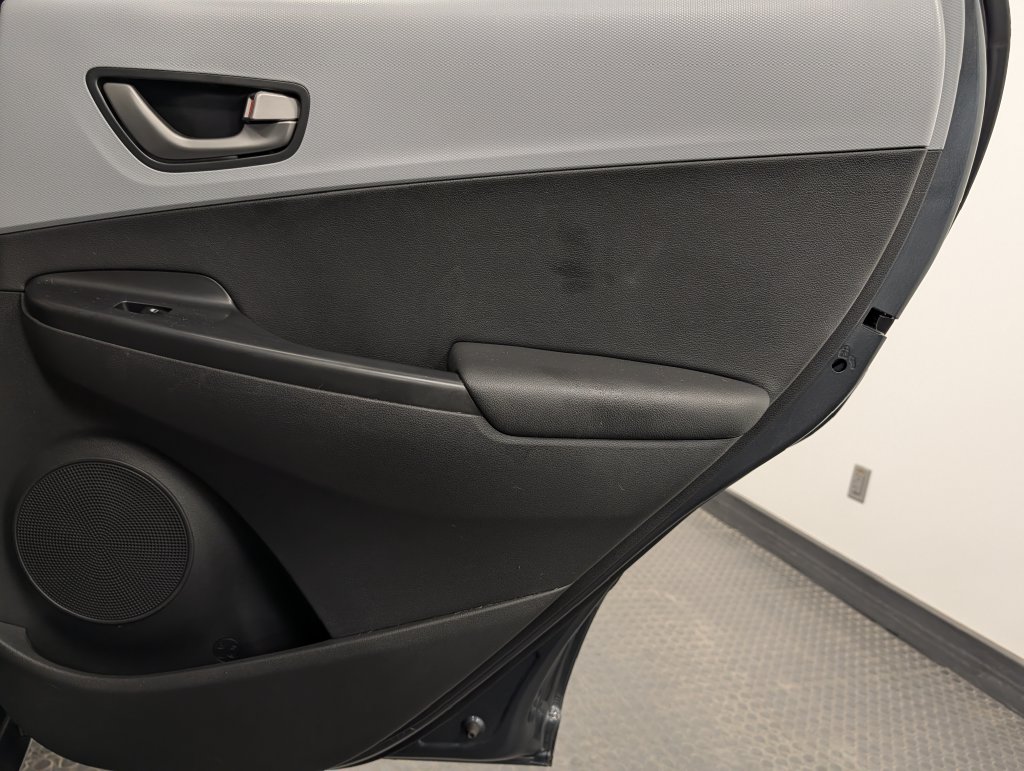 2020 Hyundai Kona Limited - Photo 25