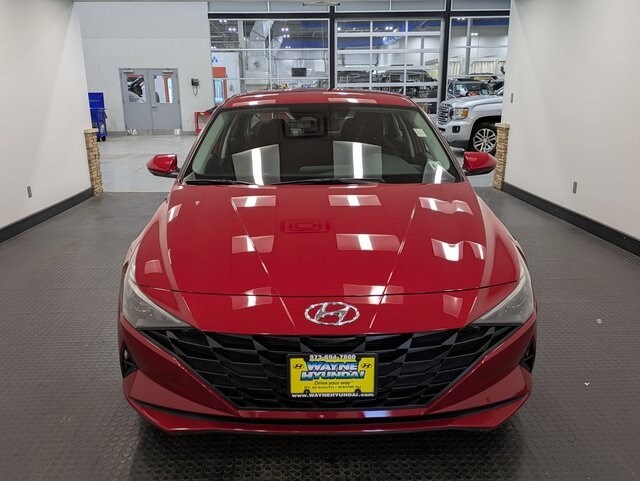 2021 Hyundai Elantra SE photo 2
