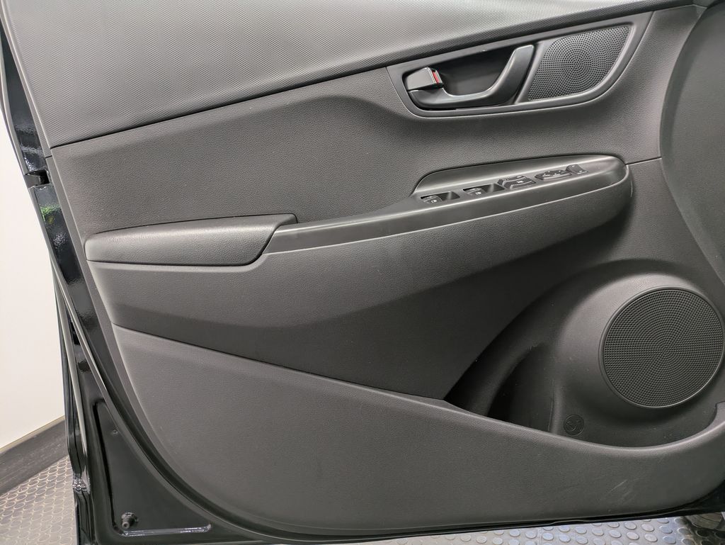2023 Hyundai Kona N Line - Photo 8