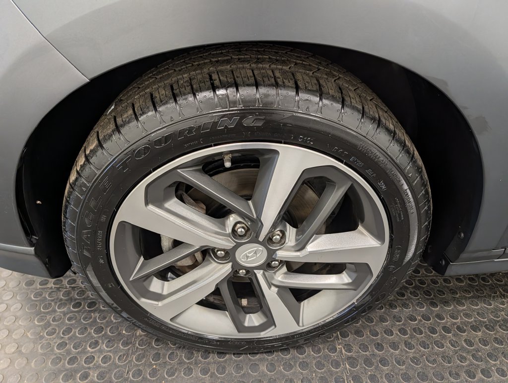 2020 Hyundai Kona Limited - Photo 7