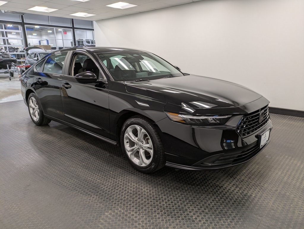 Used 2023 Honda Accord LX Sedan