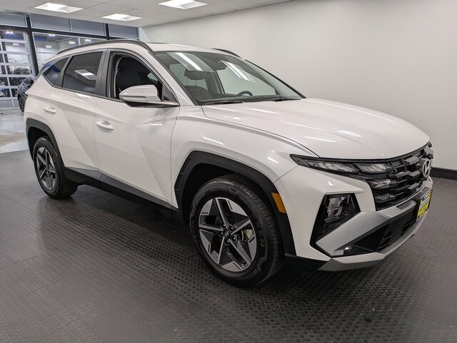 2025 Hyundai Tucson SEL Convenience photo 3