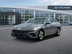 2025 Hyundai Elantra SEL Convenience Sedan