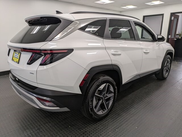 2025 Hyundai Tucson SEL Convenience photo 4