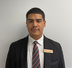 Staff member Neudy Lanfranco from ID_6b945eb5f9b8