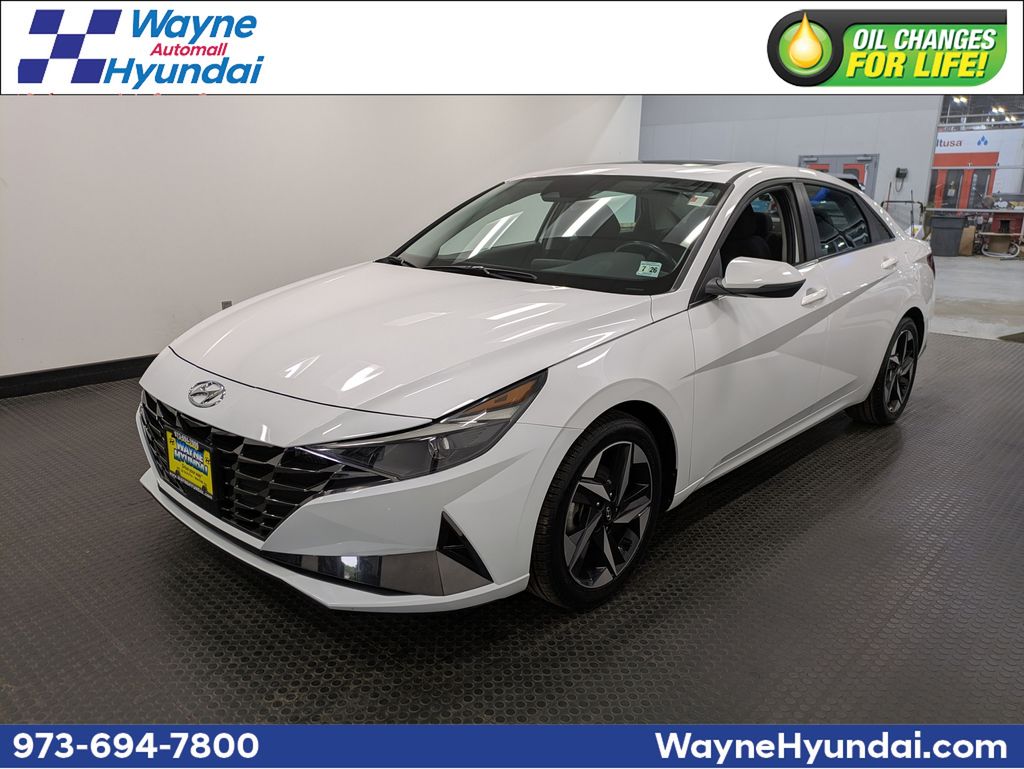 2021 Hyundai Elantra 2.0 SEL IVT's photo