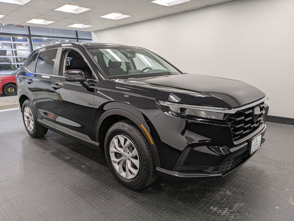 Used 2025 Honda CR-V LX SUV