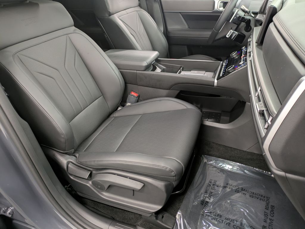 2025 Hyundai Santa Fe XRT - Photo 28