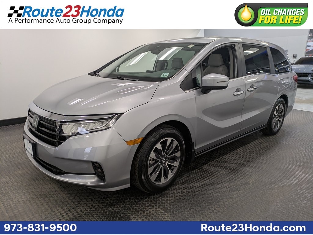 2024 Honda Odyssey EX-L's photo