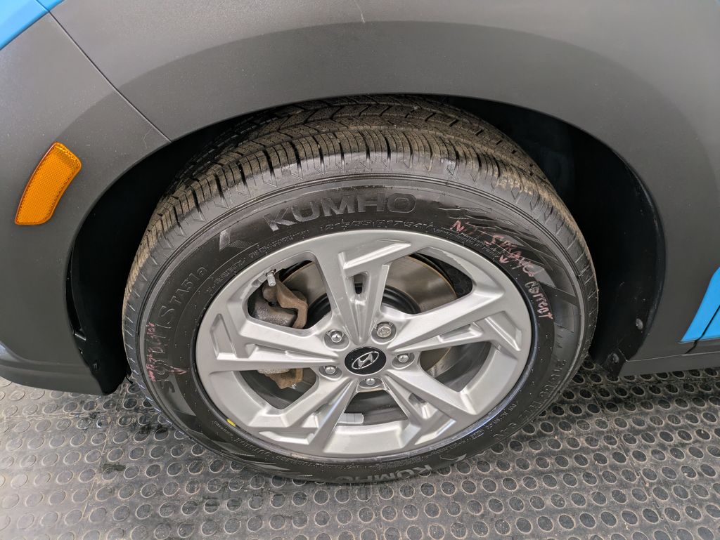 2023 Hyundai Kona SEL - Photo 7