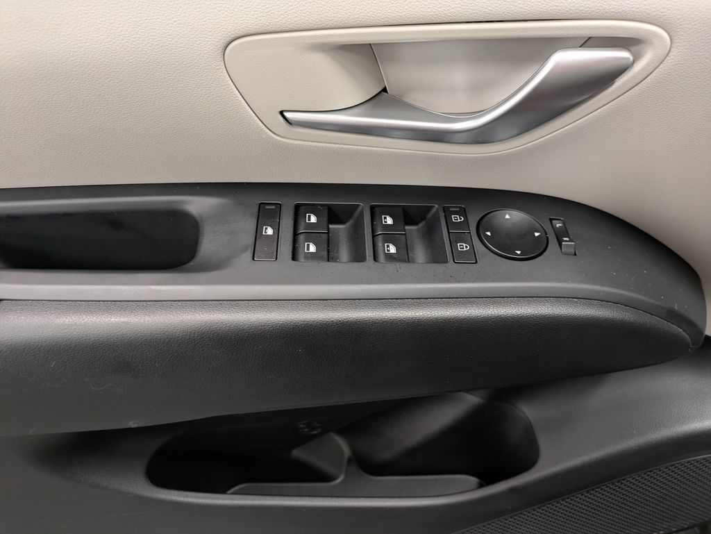 2025 Hyundai Tucson SEL Convenience - Photo 9