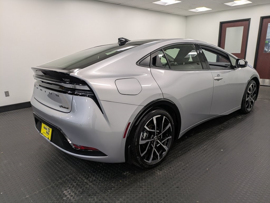 Used 2024 Toyota Prius Prime XSE Premium Hatchback