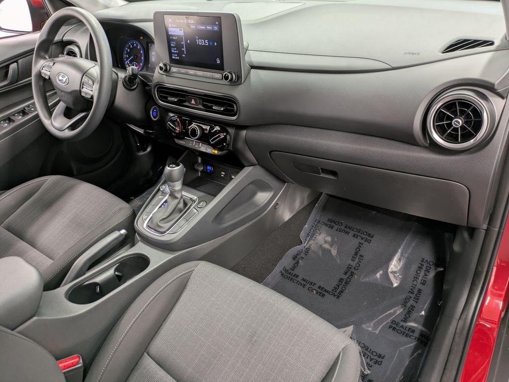 2023 Hyundai Kona SEL - Photo 29