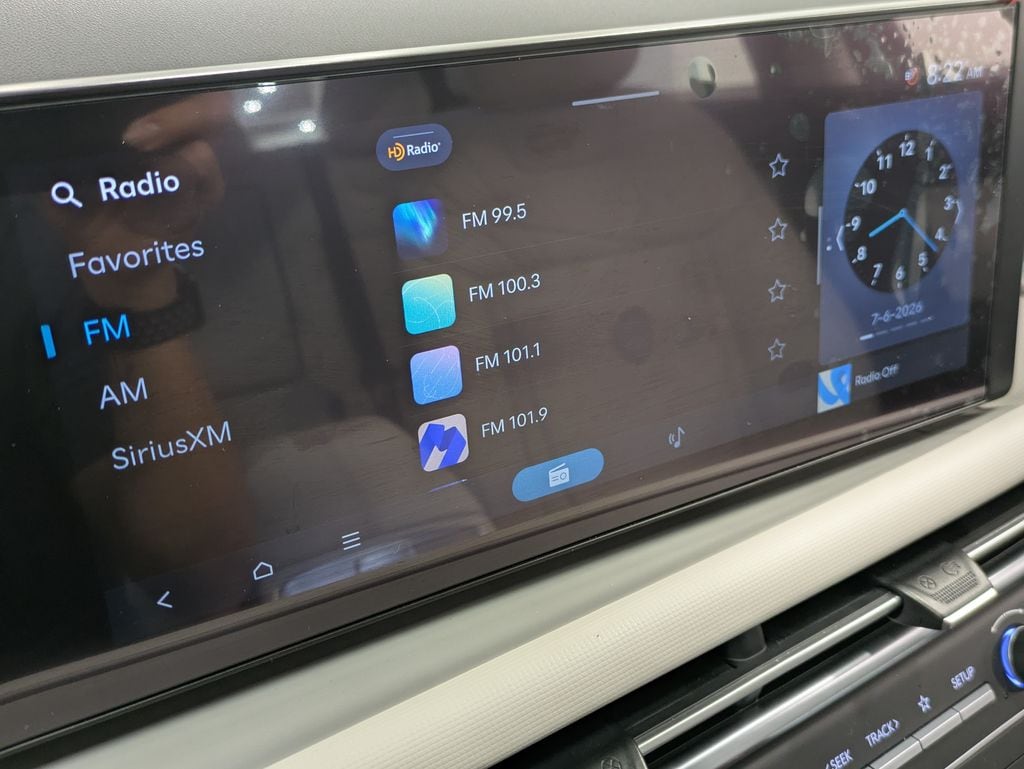 2025 Hyundai Tucson SE - Photo 11