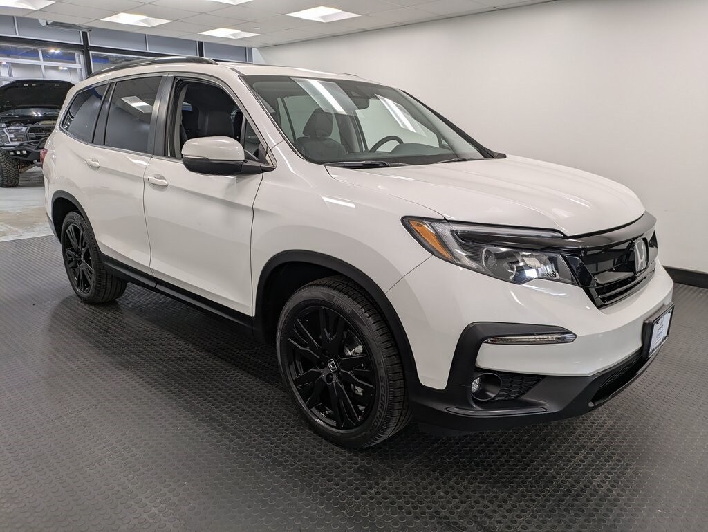 2022 Honda Pilot Special Edition photo 2
