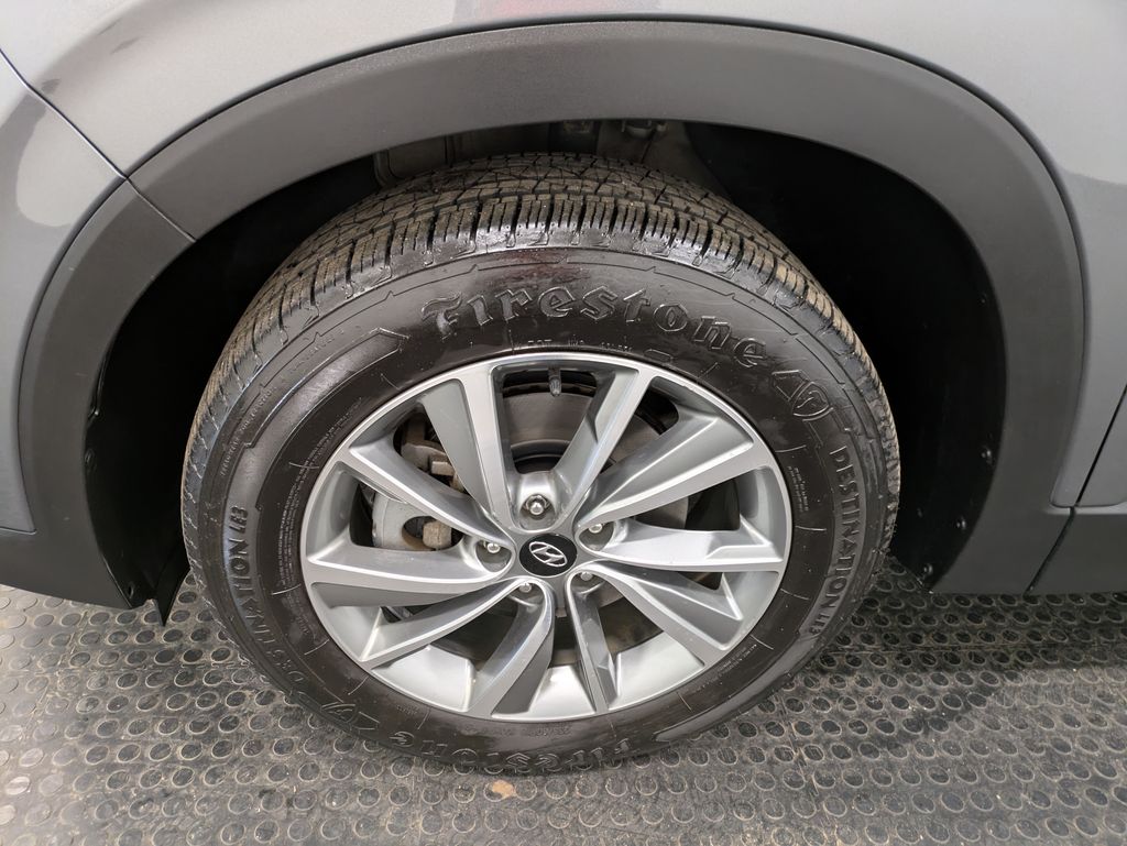 2020 Hyundai Santa Fe SEL - Photo 7