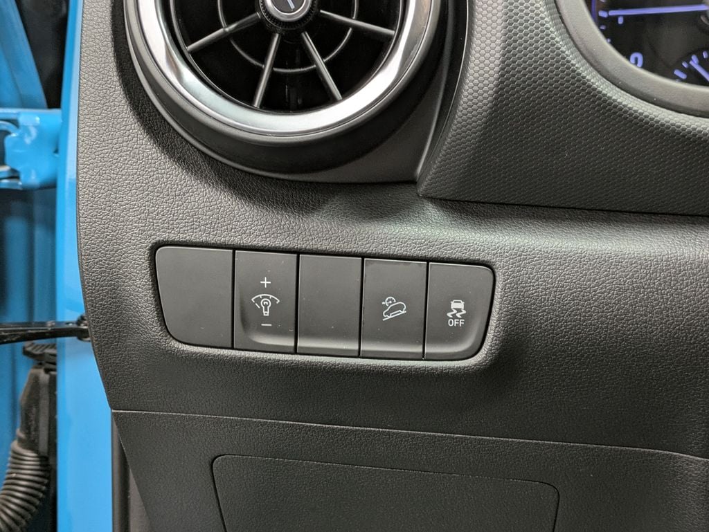 2023 Hyundai Kona SEL - Photo 21