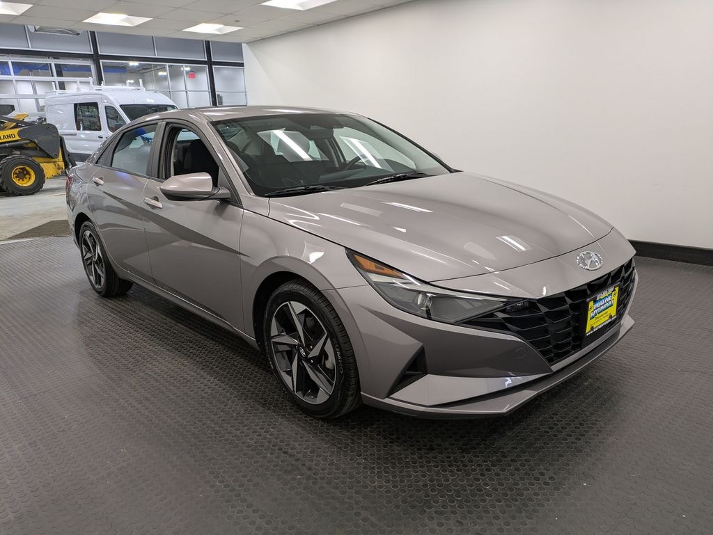 Certified 2023 Hyundai Elantra SEL Sedan